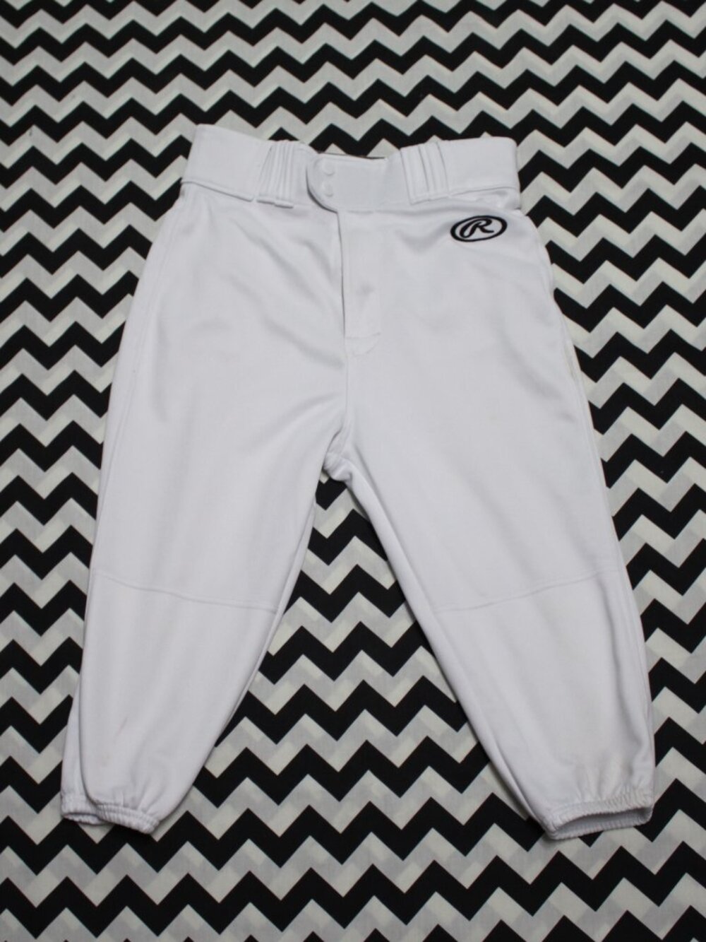 Men's Baseball Rawlings Knickers---Size: Adult Small---Color: White